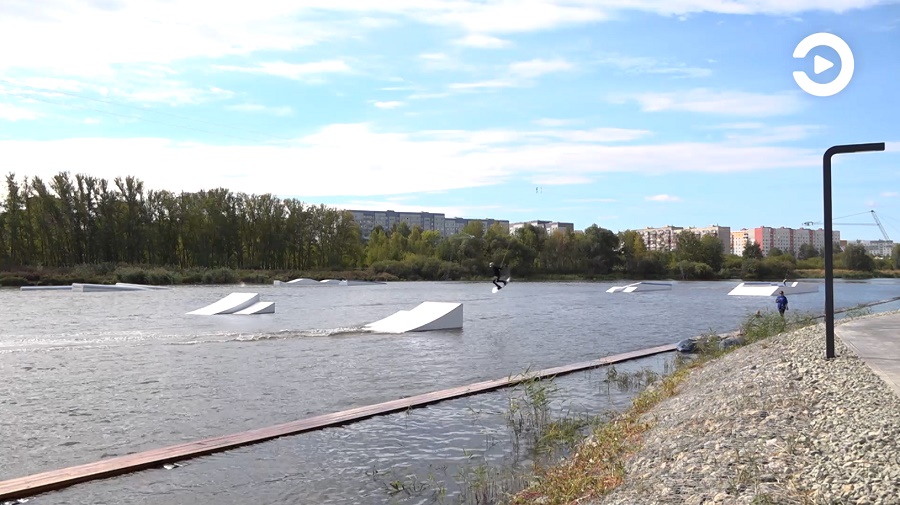 lake3.jpg