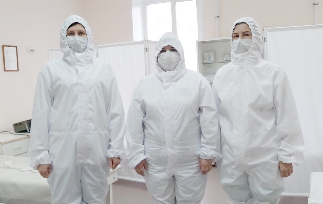 
		
		Пензенские бизнесмены помогли медикам купить около 200 защитных костюмов
		
	