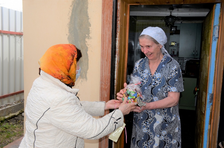 
		
		Как волонтеры религиозных организаций помогают пензенцам в период пандемии
		
	