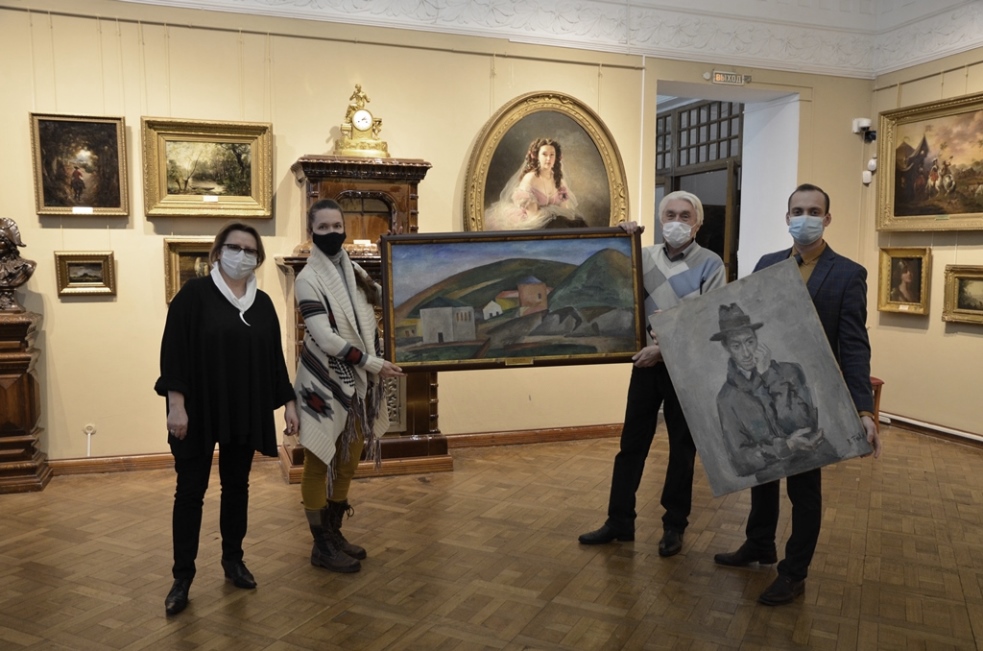 
		
		В Пензу из Третьяковки привезли картины Куприна и Рождественского
		
	
