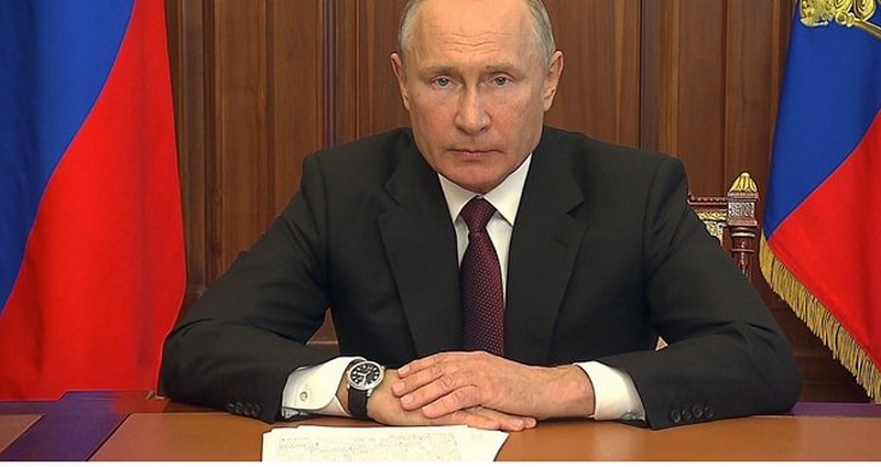 
		
		Россияне могут отправлять вопросы для пресс-конференции Путина
		
	