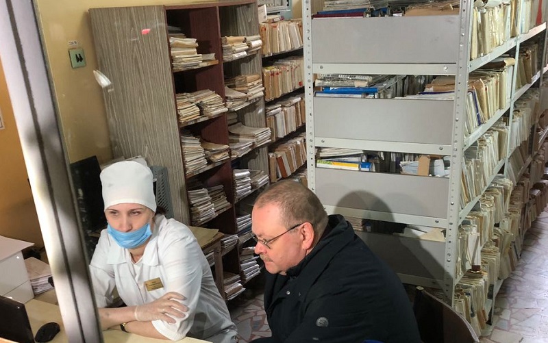 
		
		Олег Мельниченко в Чемодановке проверил качество электронной записи на прием к врачам
		
	