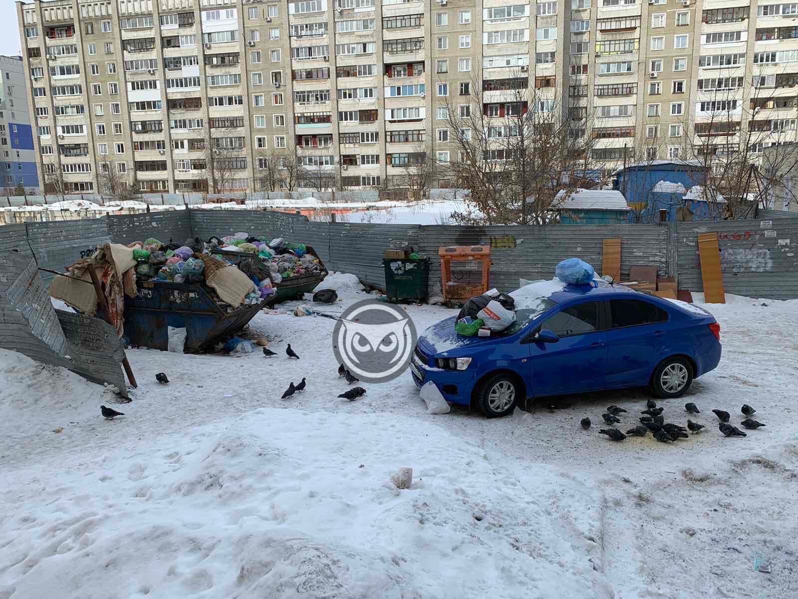 
		
		Иномарка пензенца превратилась в мусорную кучу из-за неправильной парковки
		
	
