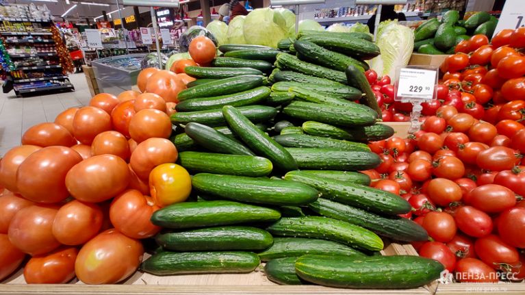 
		
		В Пензе сезонная торговля овощами продлится до 31 октября
		
	