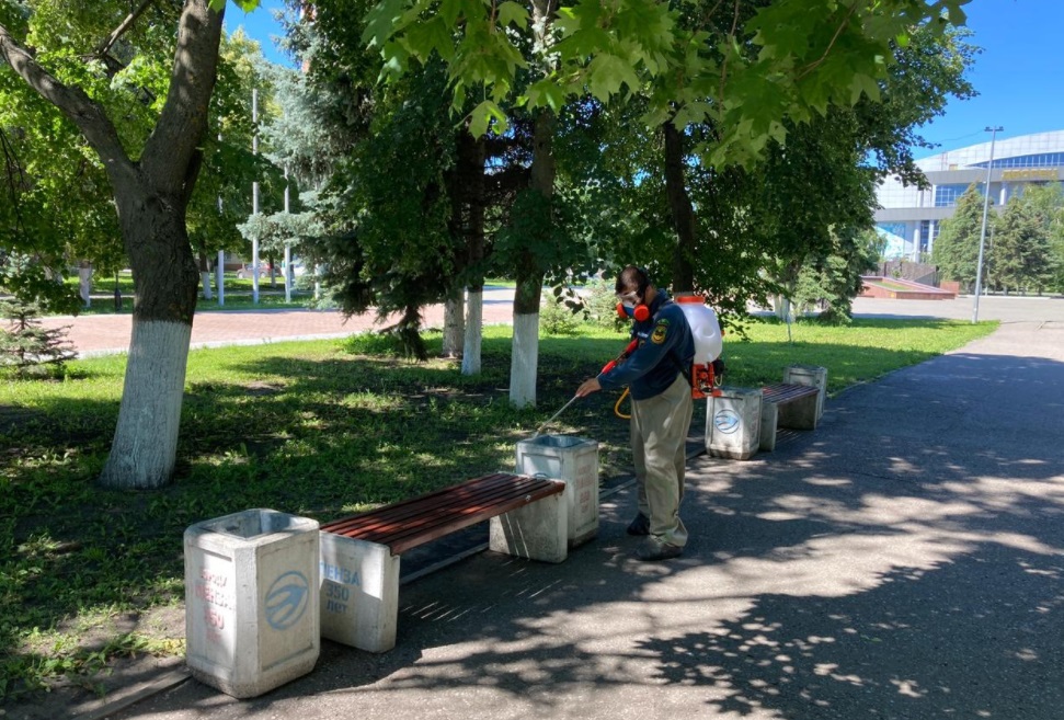 
		
		В Пензе снова начали дезинфицировать общественные пространства
		
	