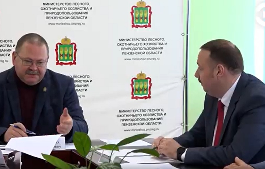 Мельниченко и представители деревообрабатывающих предприятий обсудили заготовку сырья