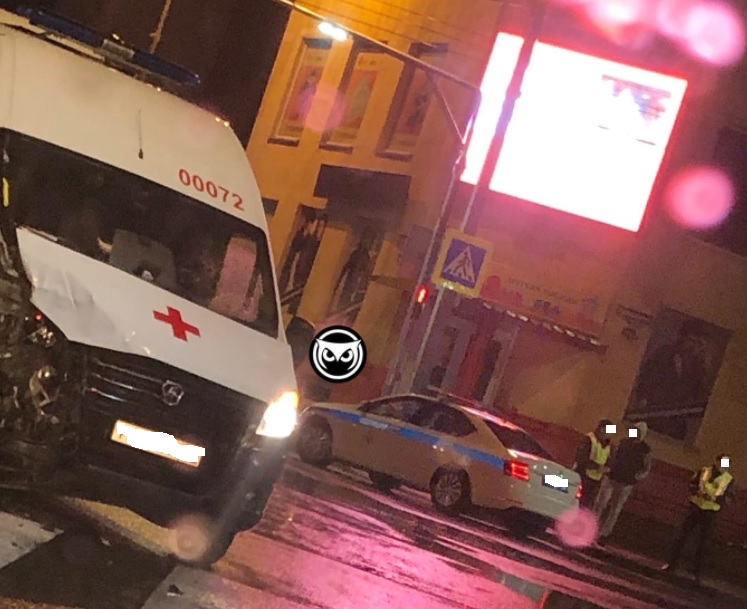 
		
		На перекрестке в Пензе случилась авария со «скорой»
		
	