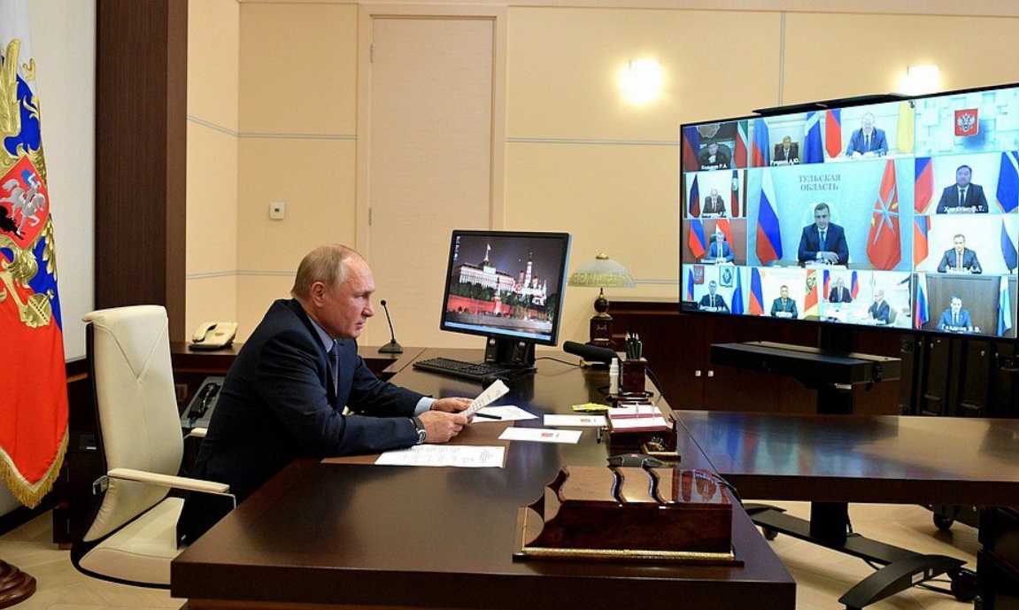 
		
		Владимир Путин провел встречу с Олегом Мельниченко
		
	