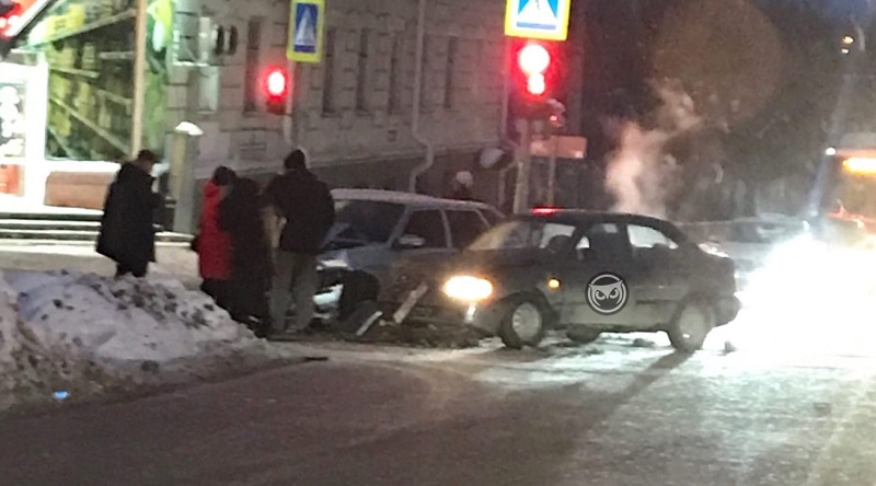 
		
		В Пензе образовалась огромная пробка из-за ДТП на ул. Свердлова
		
	