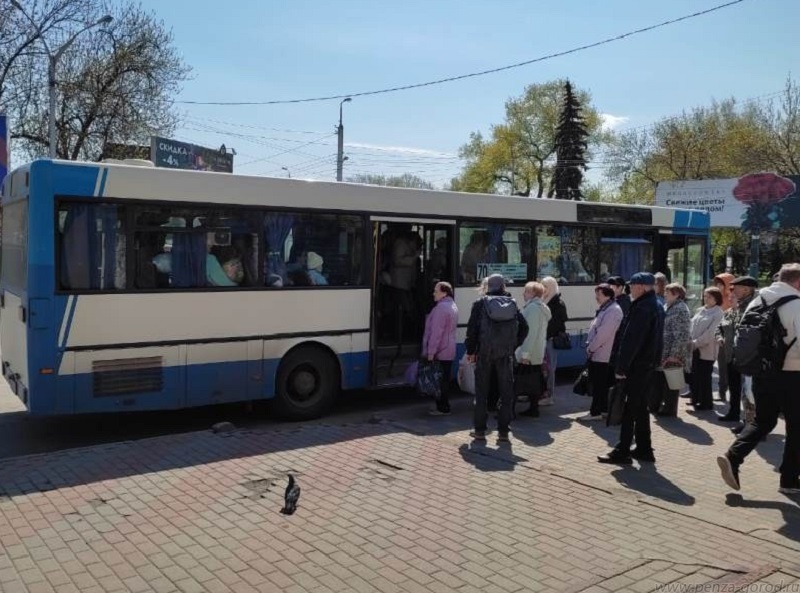 
		
		В Пензе на Радоницу до Восточного кладбища едут дополнительные автобусы
		
	