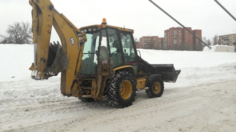 
		
		Олег Мельниченко дал коммунальщикам сутки на очистку города от снега
		
	
