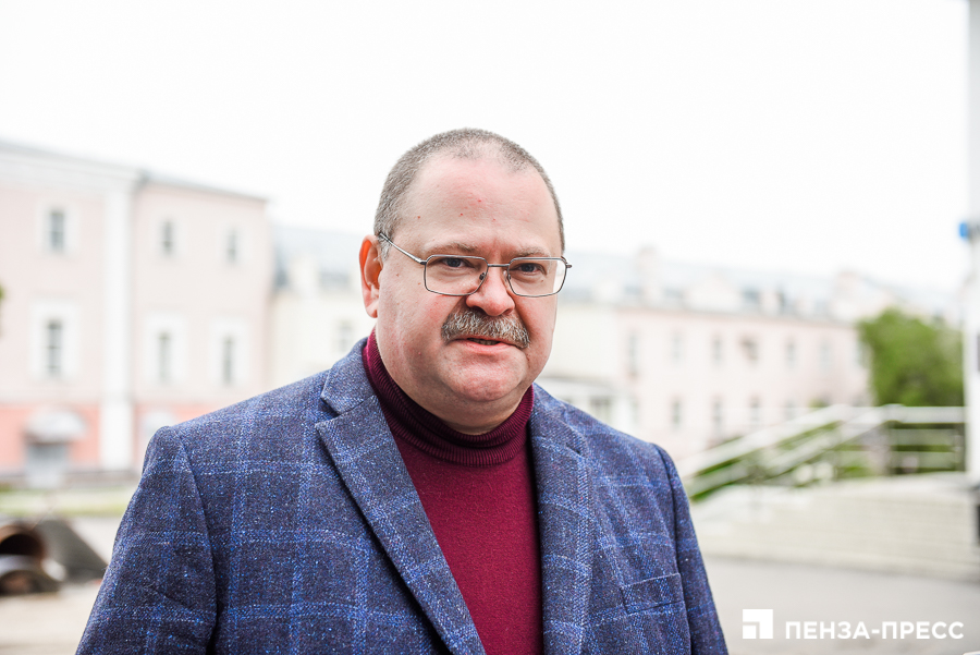 
		
		Олег Мельниченко сохраняет стабильные позиции на «Бирже губернаторов»
		
	