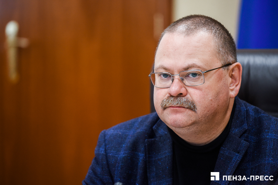
		
		Олег Мельниченко выразил соболезнования родным погибших шахтеров в Кемеровской области
		
	