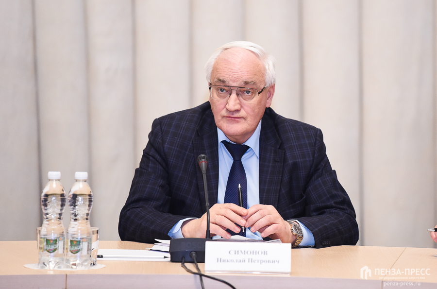 
		
		Олег Мельниченко предложил Николая Симонова на пост председателя правительства
		
	