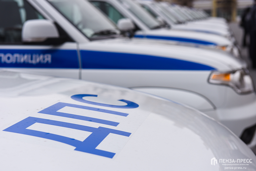 
		
		Сердобчанина осудили за попытку дать взятку автоинспектору
		
	