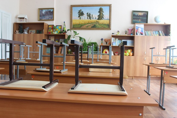 
		
		В школах 15 районов Пензенской области перешли на дистанционку из-за мороза
		
	