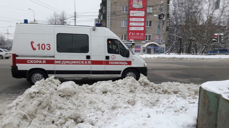
		
		Из-за тройной аварии в Кузнецке женщина попала в больницу
		
	