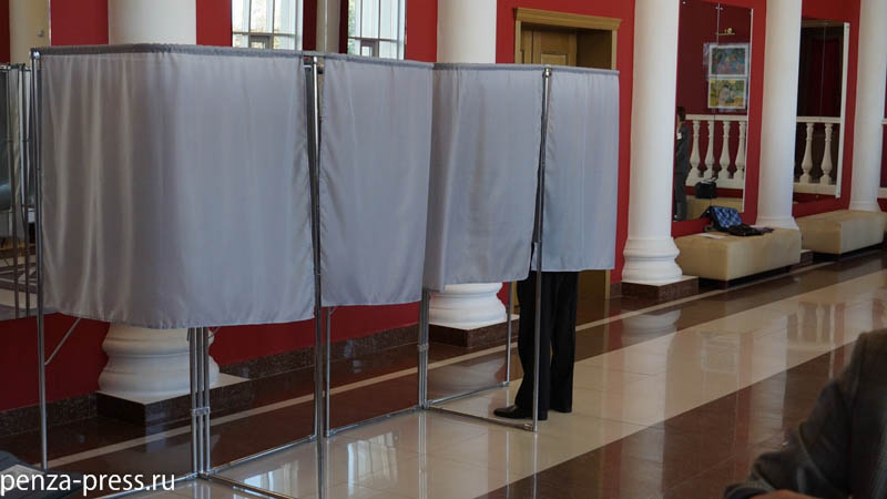 
		
		На Чукотке и Камчатке приступили к подсчету голосов избирателей
		
	