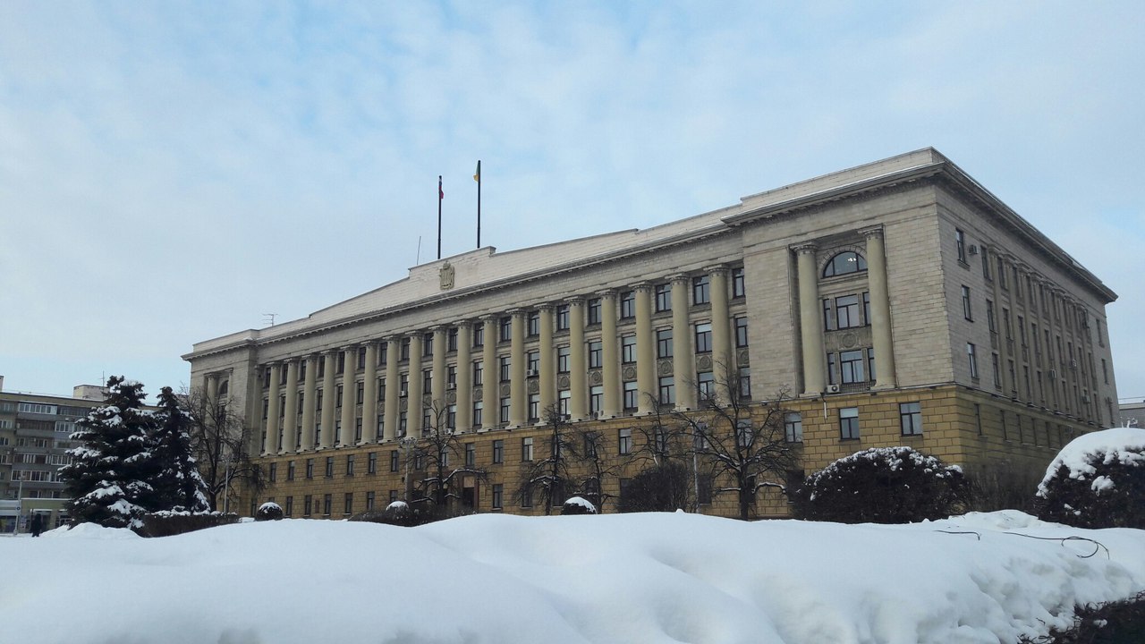 Министерство градостроительства и архитектуры Пензенской области. Здание правительства Пензенской области 1993 год. Правительство и Министерство финансов Пензенской области. Дом правительства Пенза.