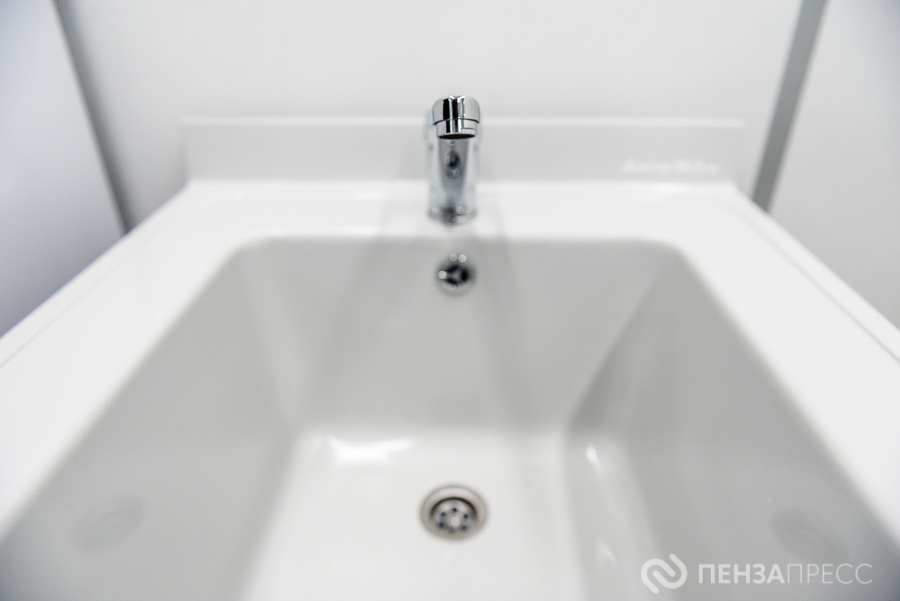 Вода в арбеково пенза сегодня. Прорыв теплотрассы. Вода в арбеково пенза сегодня. Отключили горячую воду. Ливень в пензе.