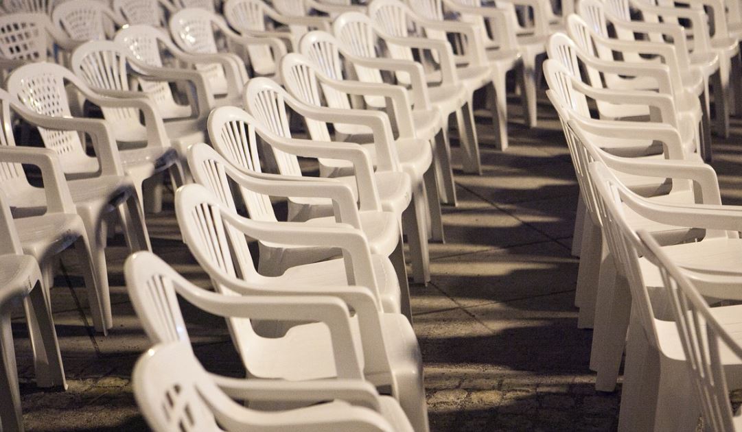 В Пензе предложили установить уличную мебель из переработанного пластика