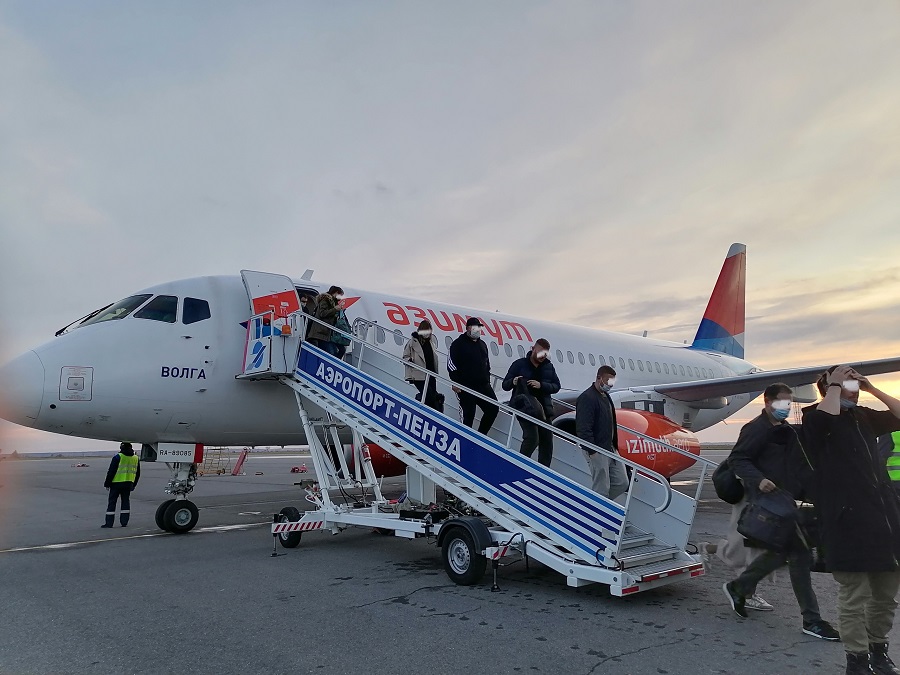 пензенский самолет аэропорт. S7 пенза. самолет из пензы в москву. самолет из пензы в москву. самолет в пензе какой.