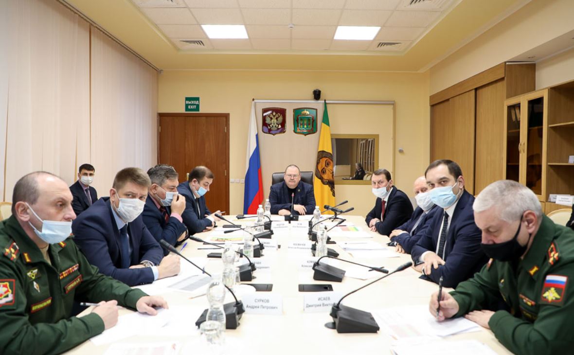 Андрей бочаров губернатор волгоградской области. Председатель комиссии по призыву хабаровска. Сборный пункт бст. Губернатор призывная комиссия. Военком красноярского края.