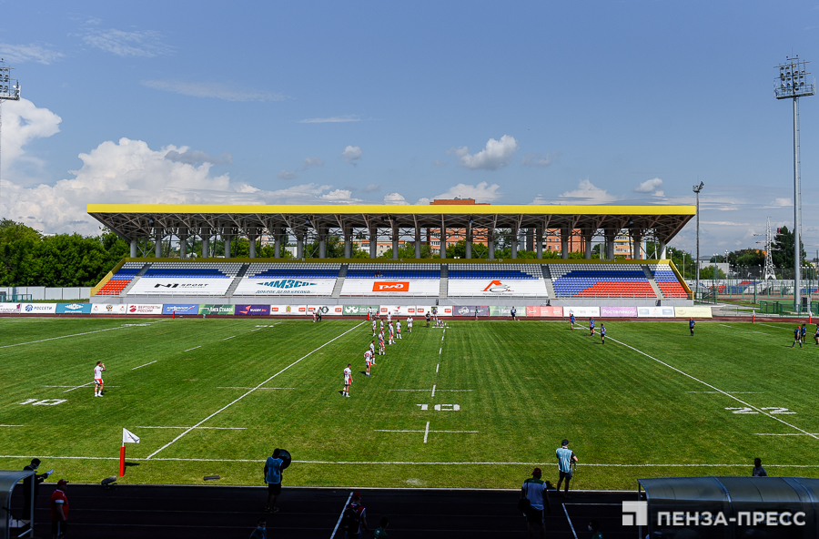 Первомайский стадион